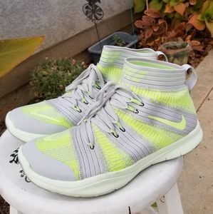 Nike Mens Free Train Virtue US men size 9.5